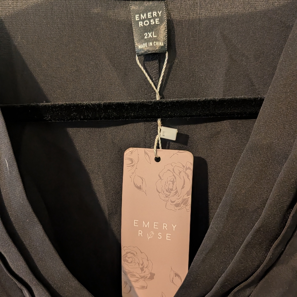 Black V-Neck Blouse - Picture 2 of 2